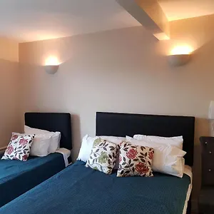 Kgt House Ireland